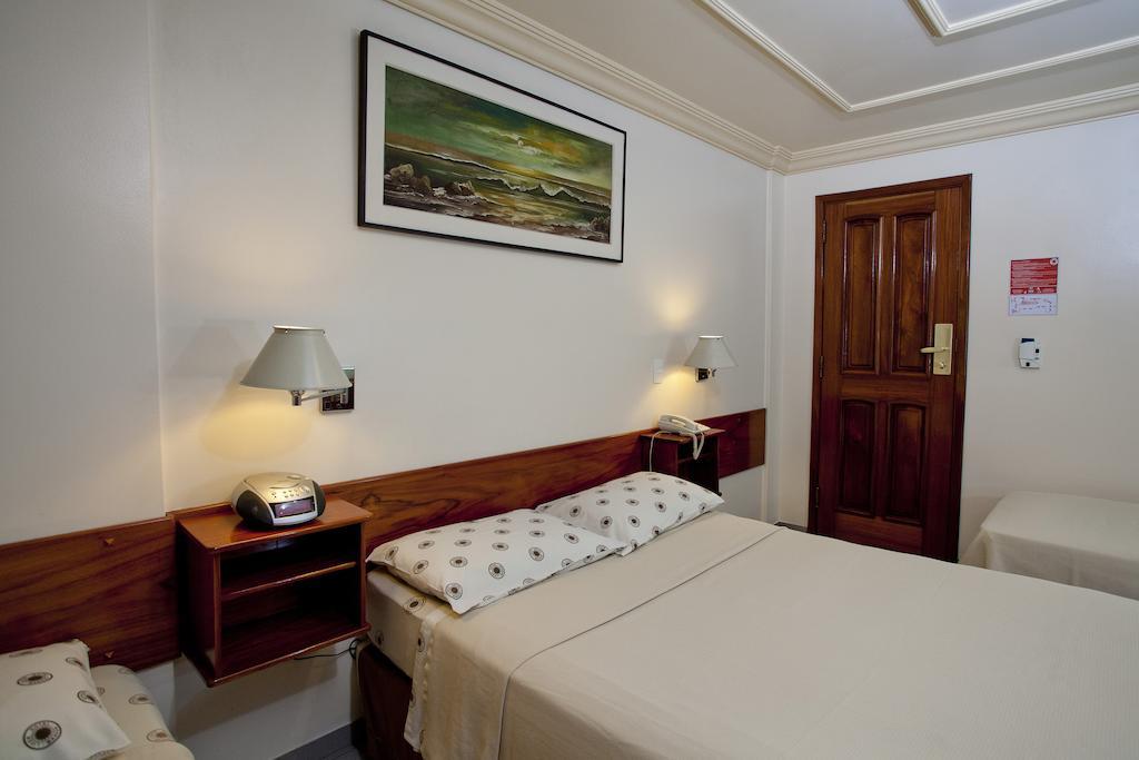 Lider Hotel Μανάους Εξωτερικό φωτογραφία